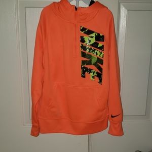 Nike Boys Therma-Fit hoodie
